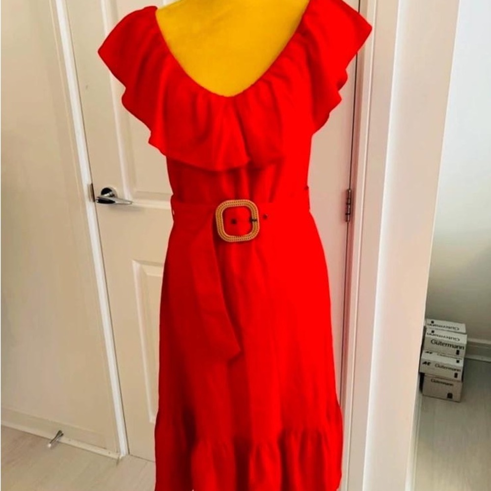 Elegant Red Ruffle Dress